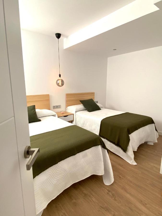 Apartamentos El Oligo Cadavedo Esterno foto