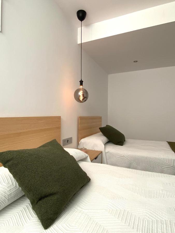Apartamentos El Oligo Cadavedo Esterno foto